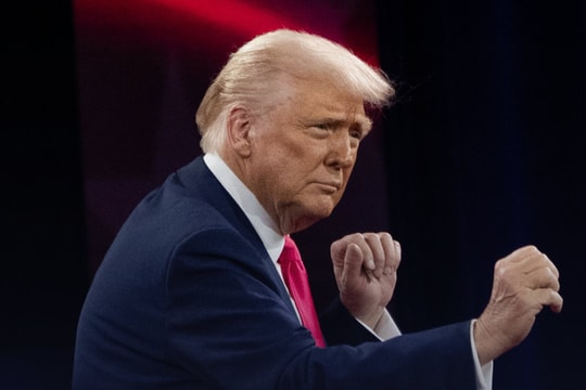 Mỹ 'thắng đậm' thặng dư dịch vụ trên toàn cầu, song ông Trump lại phớt lờ