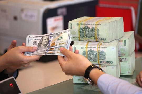 Tỷ giá hôm nay 21/4: Giá USD tự do tăng cao, dự báo ‘nóng’ về biến động