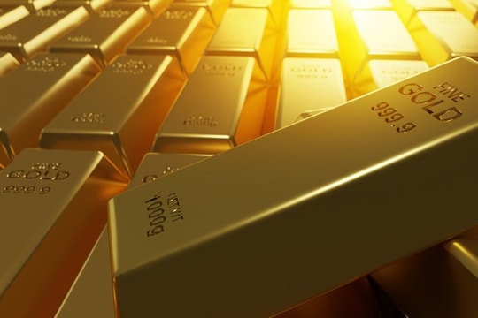 Giá vàng tăng phi mã lên 124 triệu đồng/lượng