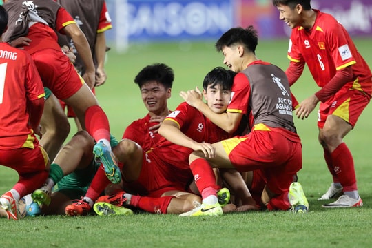 U17 Việt Nam cầm hoà kịch tính U17 Nhật Bản tại VCK U17 châu Á
