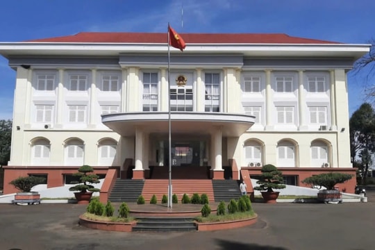 Một huyện ở Gia Lai không tuân thủ chỉ đạo của Trung ương về việc tạm dừng tuyển dụng viên chức