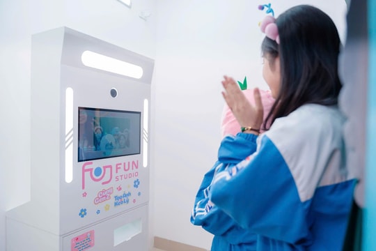 Thú vui chụp ảnh lấy ngay hút Gen Z