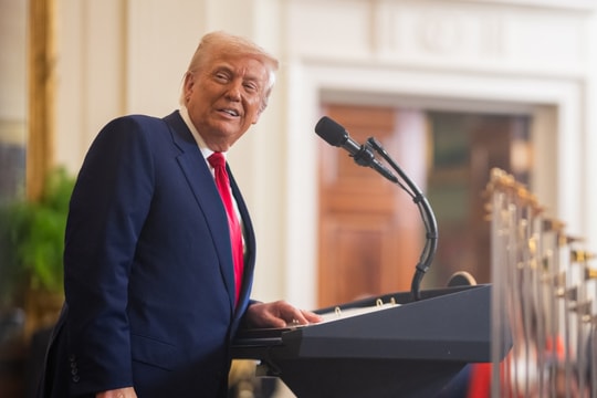 Chính quyền Tổng thống Trump và 'tuần trăng mật' không như kỳ vọng