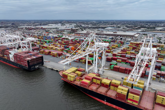 Cú sốc thuế quan từ Mỹ: Liều thuốc đắng và cơ hội dã tật, chuyển mình của kinh tế Việt Nam