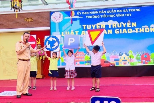 Ứng dụng công nghệ trong tuyên truyền, phổ biến và giáo dục pháp luật về an toàn giao thông