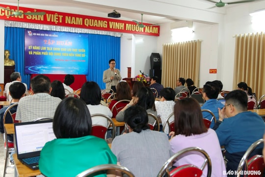 Hội Nhà báo Hải Dương tập huấn chuyên sâu kỹ năng làm Talk Show và ứng dụng AI