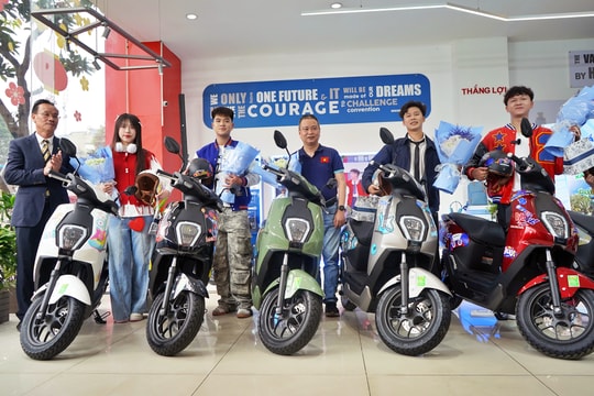 Xe máy điện Honda ICON e: chính thức bán ra thị trường