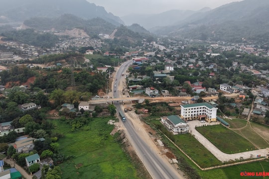 Nâng cấp Quốc lộ 6 Hòa Bình chậm về đích vì vướng mặt bằng