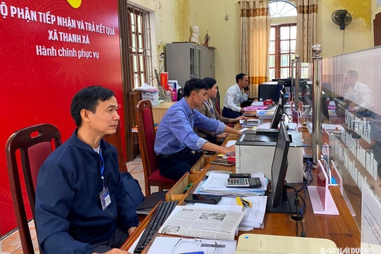 Bộ Chính trị hướng dẫn xây dựng phương án nhân sự cấp uỷ cấp tỉnh, cấp xã sau sáp nhập