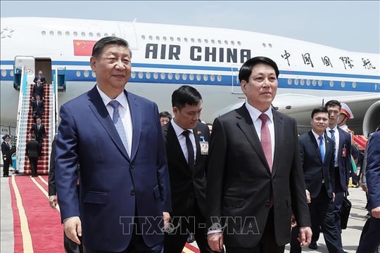 Tổng Bí thư, Chủ tịch nước Trung Quốc Tập Cận Bình đến Hà Nội, bắt đầu chuyến thăm cấp Nhà nước tới Việt Nam