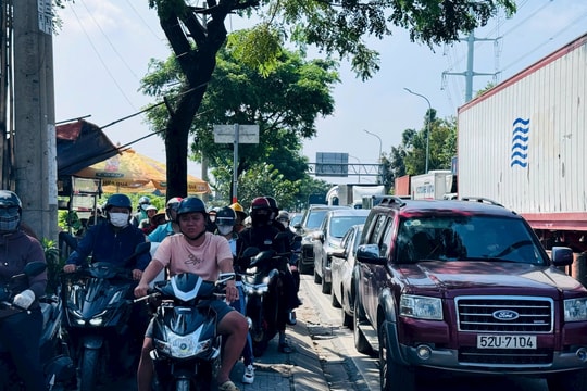 Phạt hàng ngàn phương tiện vi phạm giao thông ở TP HCM