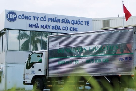 Lãnh đạo Sữa Quốc tế (IDP) bán sạch cổ phiếu ESOP giữa lúc công ty đặt mục tiêu lãi giảm 60%