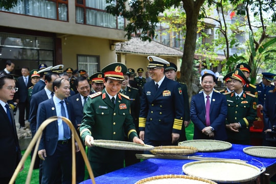 Làm sâu sắc thêm quan hệ hợp tác quốc phòng Việt Nam – Trung Quốc, gắn liền với giao lưu nhân dân