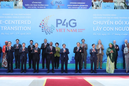 Thủ tướng Phạm Minh Chính chủ trì lễ đón các đoàn khách quốc tế dự Hội nghị Thượng đỉnh P4G