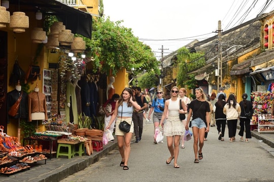 Du lịch Việt Nam gây ấn tượng tại hội nghị khu vực, tiến gần top đầu về phục hồi quốc tế