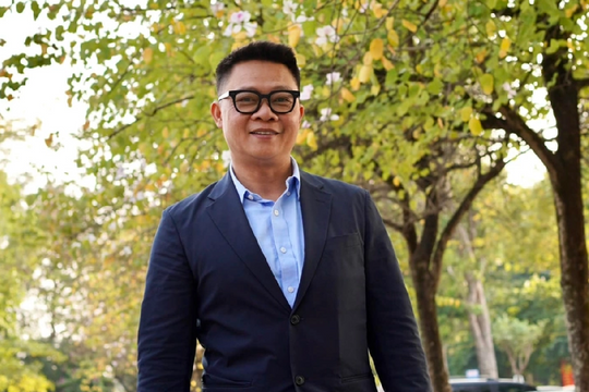 Dính ‘lùm xùm’ về quảng cáo sữa, BTV Quang Minh nói gì?