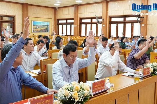 Nhất trí sáp nhập Đài PT&TH vào Báo Quảng Ngãi, hướng tới nâng cao hiệu quả hoạt động báo chí