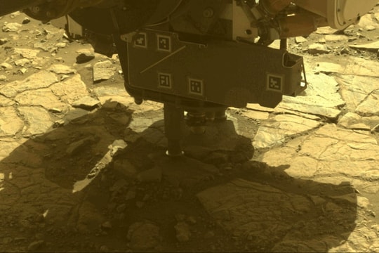 Xe tự hành Perseverance của NASA tìm ra mẫu đá có tiềm năng sự sống trên Sao Hỏa