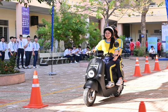 Xe máy điện VinFast đồng loạt giảm giá