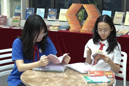 Tôn vinh tri thức, lan tỏa văn hóa đọc đến cộng đồng