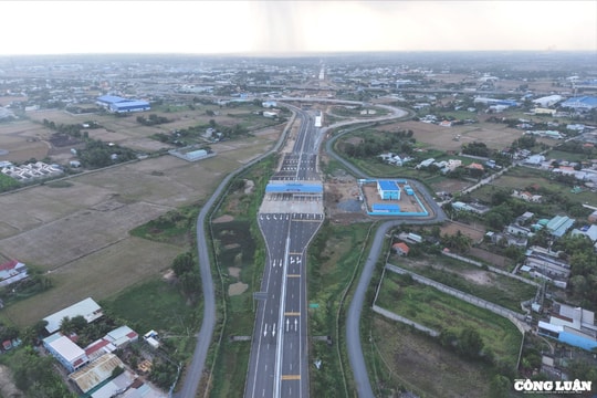 Loạt dự án đường cao tốc được thông xe kỹ thuật, khánh thành nhà ga T3