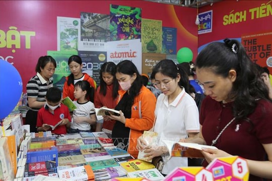 Hải Phòng lần đầu tiên tổ chức Đường sách giữa lòng thành phố