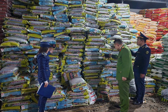 Thanh Hoá: Xử phạt doanh nghiệp sản xuất hơn 67 tấn phân bón giả