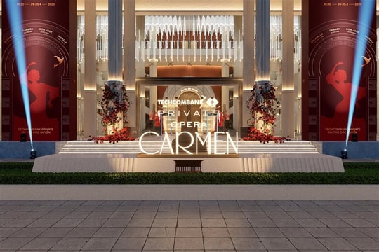 Techcombank mang tinh hoa nước Pháp về Việt Nam, tôn vinh những di sản văn hóa độc bản