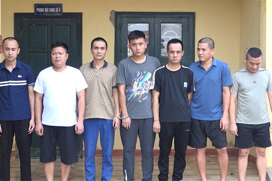 Phá đường dây cá độ bóng đá hơn 300 tỷ đồng: Khởi tố, bắt tạm giam 11 đối tượng