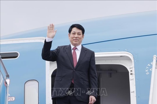 Chủ tịch nước Lương Cường lên đường thăm cấp Nhà nước đến Lào