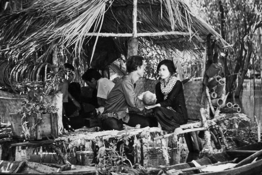 Chiếu phim ‘Cánh đồng hoang’ tại Phố đi bộ Nguyễn Huệ