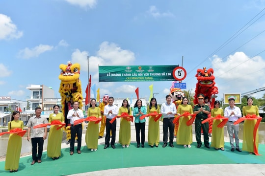 Nhựa Tiền Phong khánh thành loạt Cầu nối yêu thương ở các tỉnh miền Nam