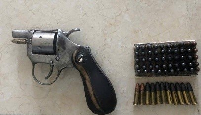 Gia Lai: Đặt mua súng và hàng chục viên đạn để phòng thân, 3 thanh niên bị khởi tố