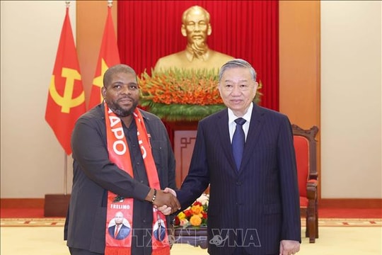 Tổng Bí thư Tô Lâm tiếp Tổng Thư ký Đảng Mặt trận giải phóng Mozambique