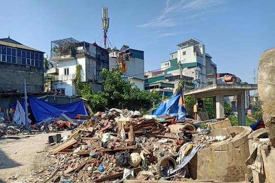 Tái sử dụng chất thải rắn làm vật liệu xây dựng, san lấp