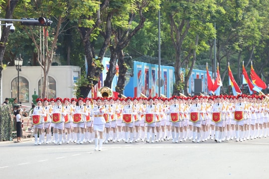 Dự báo thời tiết ngày 30/4: TP HCM ngày không mưa, trời nắng