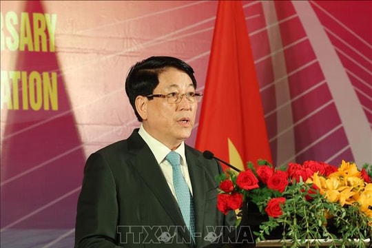 Chủ tịch nước Lương Cường chủ trì tiệc chiêu đãi trưởng đoàn các nước