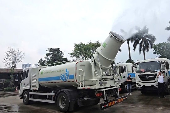Lộ diện 'pháo xa sương mù'- giải pháp giảm ô nhiễm bụi mịn ở Hà Nội