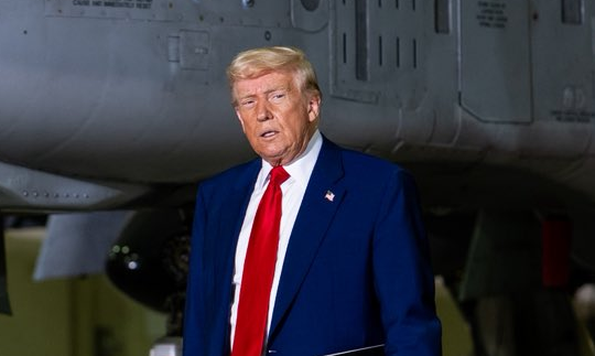 Tổng thống Mỹ ký sắc lệnh nhằm xoa dịu thuế quan ô tô