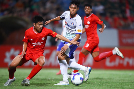 Thể Công Viettel thắng đậm Đà Nẵng trong ngày HLV Popov ra mắt