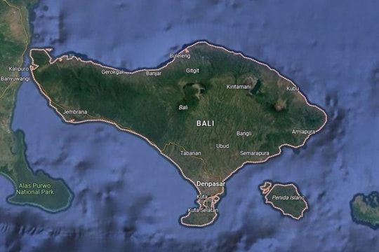 'Thiên đường du lịch' Bali có điện trở lại