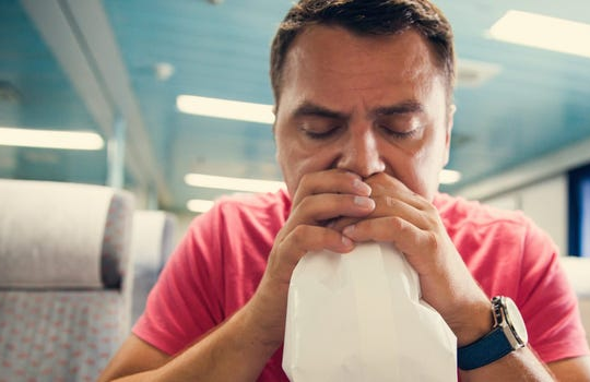 ‏Nguyên nhân gây say tàu xe và cách phòng tránh: Chuyên gia Nhật Bản chia sẻ mẹo khi đi du lịch‏