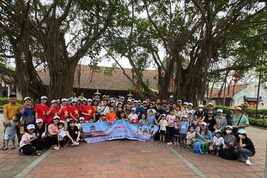 Bắc Ninh đón khoảng 75.000 lượt du khách trong dịp nghỉ lễ 30/4 và 1/5