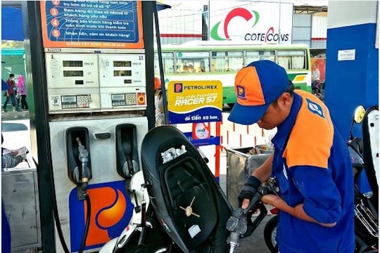 Sau kỳ nghỉ lễ, giá xăng trong nước sẽ giảm?