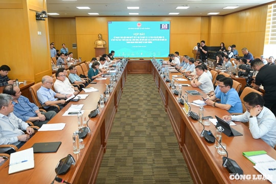 Bộ Nông nghiệp và Môi trường tổ chức họp báo về Hội nghị triển khai Nghị quyết 57-NQ/TW