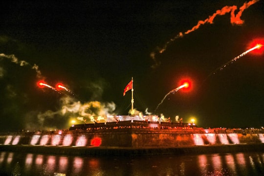 Trung tâm Bảo tồn Di tích Cố đô Huế xin lỗi sau sự cố bắn hỏa pháo súng thần công gây nguy hiểm cho du khách