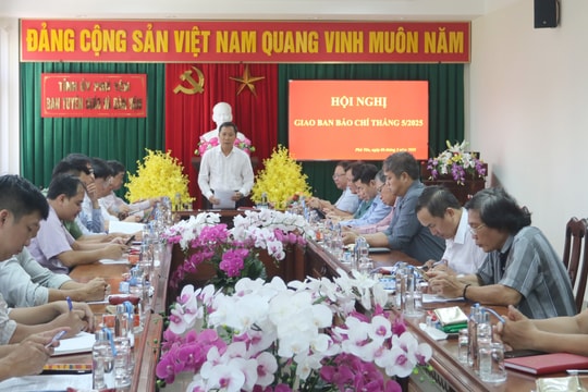 Phú Yên: Báo chí tập trung tuyên truyền sửa đổi Hiến pháp và mục tiêu tăng trưởng 8% năm 2025