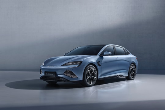 Hãng xe BYD dùng ‘chiêu lạ’ để kích cầu tại Việt Nam