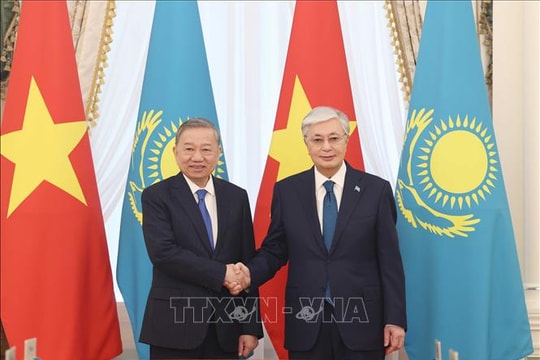 Tổng Bí thư Tô Lâm hội đàm với Tổng thống Kazakhstan