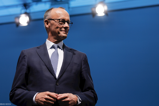 Ông Friedrich Merz bất ngờ không được bầu làm thủ tướng Đức